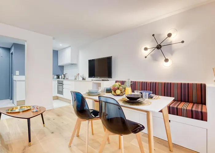 Le Roi Soleil - En Plein Centre à 5 Min Du Château Apartamento