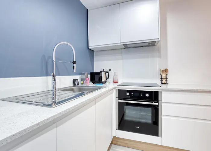 Apartamento Le Roi Soleil - En Plein Centre à 5 Min Du Château Versalhes